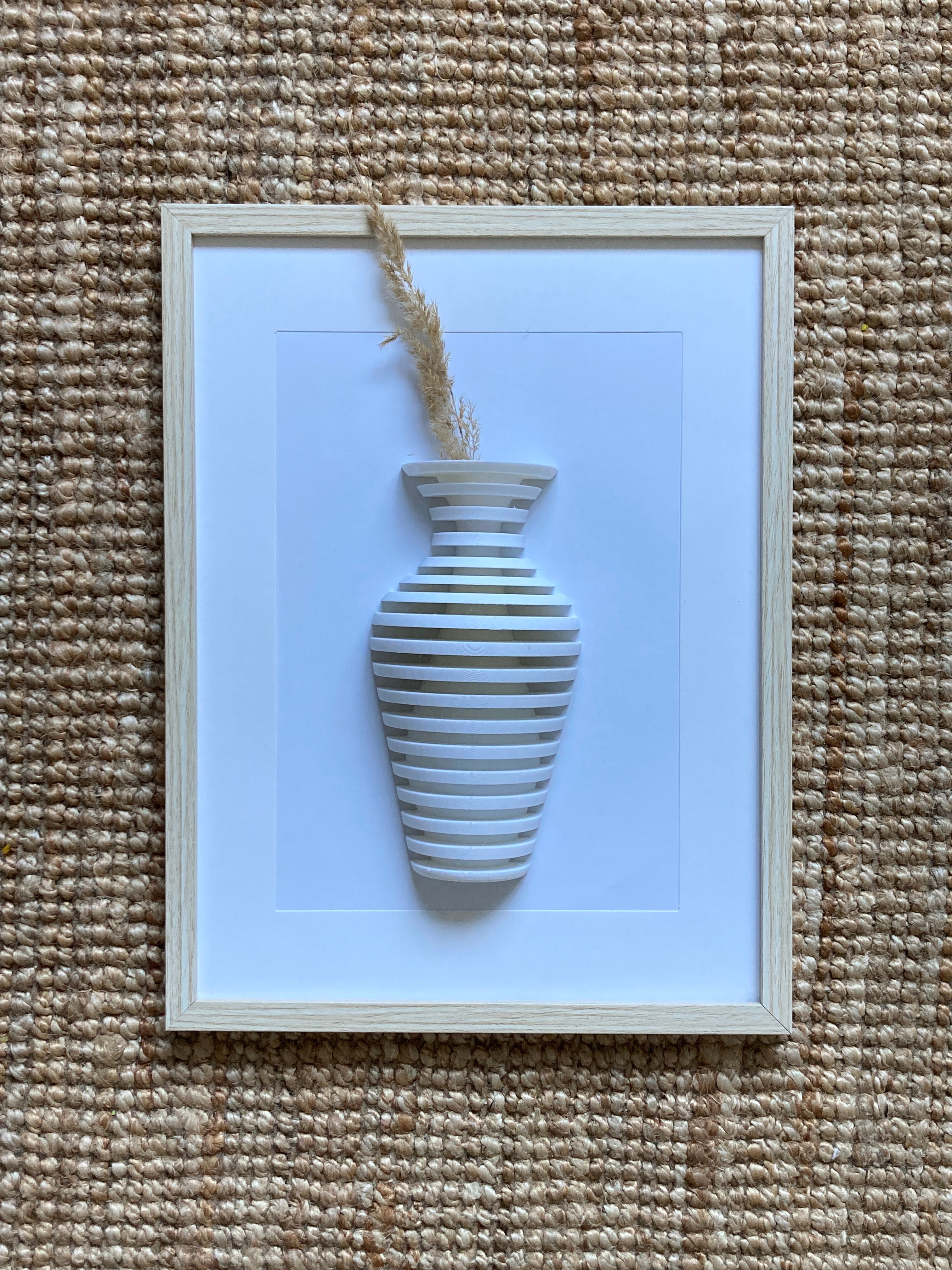 3D obraz Váza – reliéfna dekorácia na stenu 30×40 cm | Ručne vyrobený, minimalistický