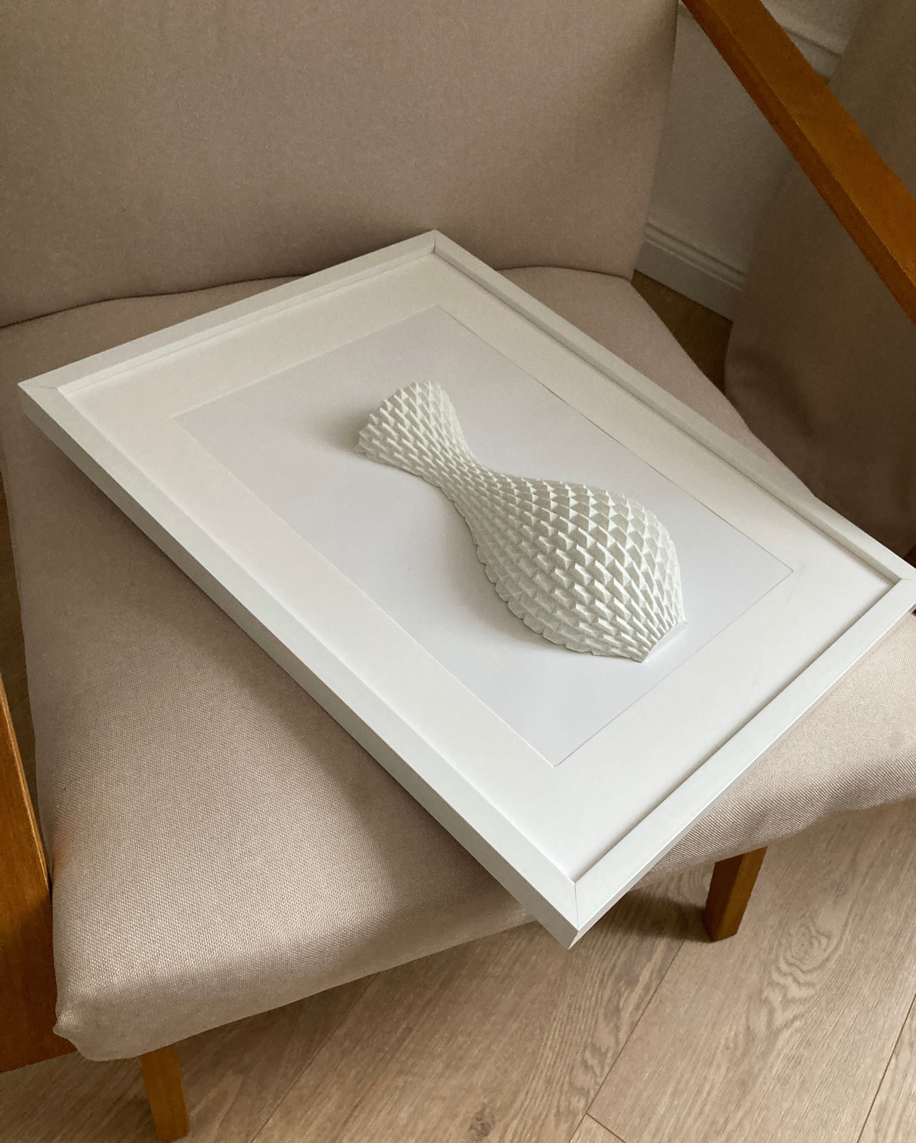 3D obraz Váza s geometrickým vzorom – moderná nástenná dekorácia 20×30 cm