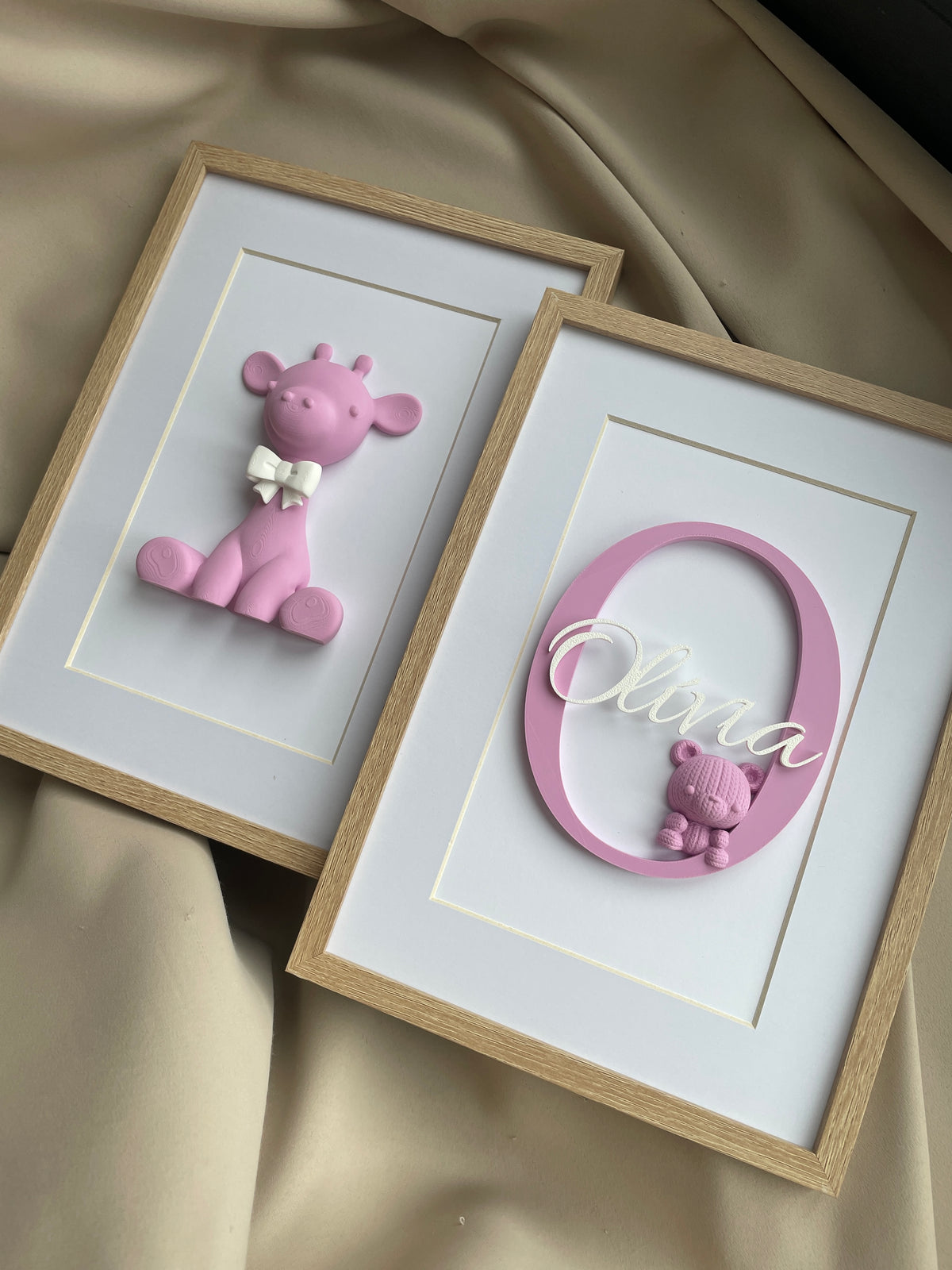 SET 2 personalizovaných 3D obrazov k narodeniu bábätka | Krstný obraz s menom + obraz s motívom | 21×30 cm